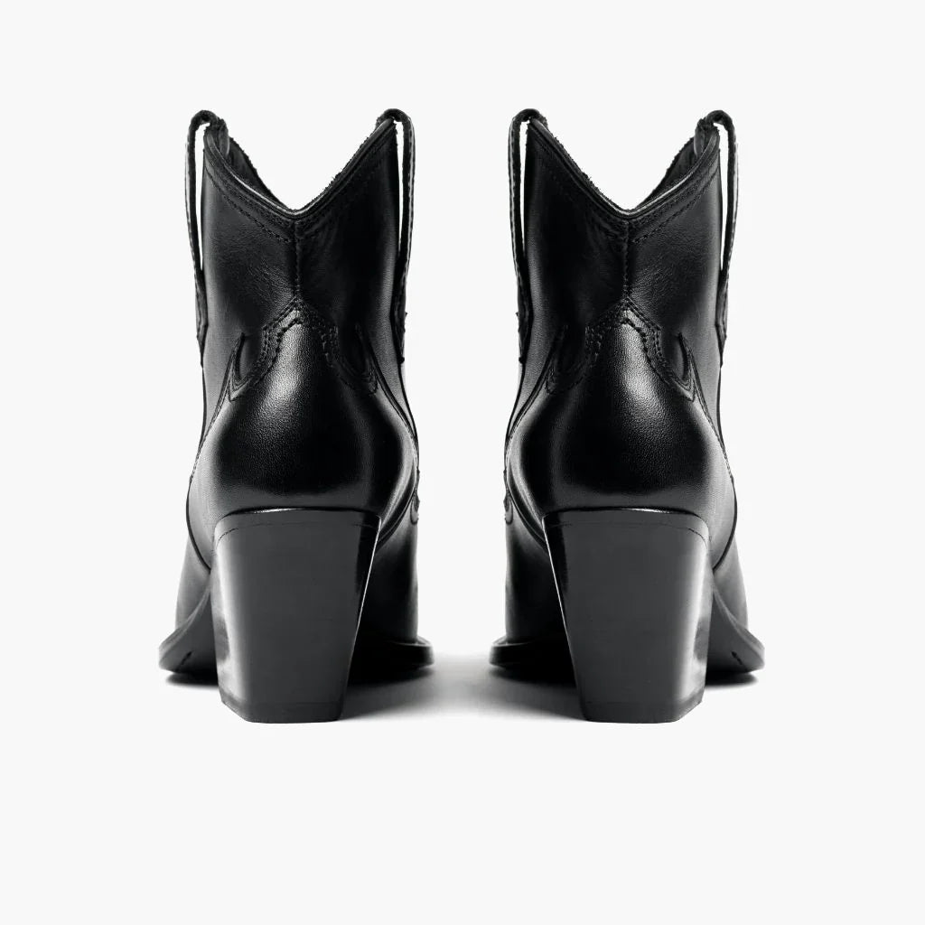 [W] Indio | Black